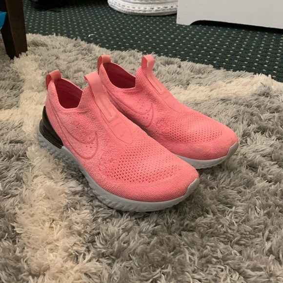 Nike Epic React Shoes - Picture 4 of 5